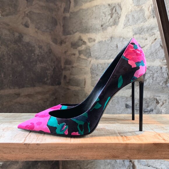 Saint Laurent Paris Fabric Flower Jacquard Pumps - Picture 7 of 11